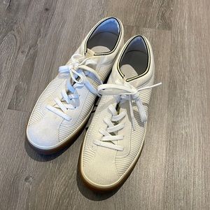 Rothys the lace up sneaker in vanilla